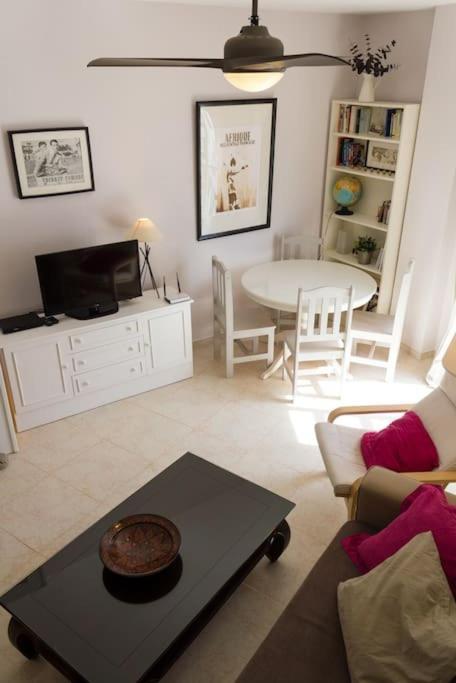 Tranquilo Y Comodo Apartamento En Vejer De La Frontera Luaran gambar